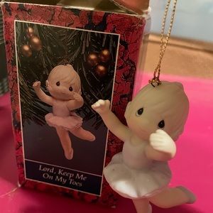 Precious Moments ornament Lord, Keep on My Toes